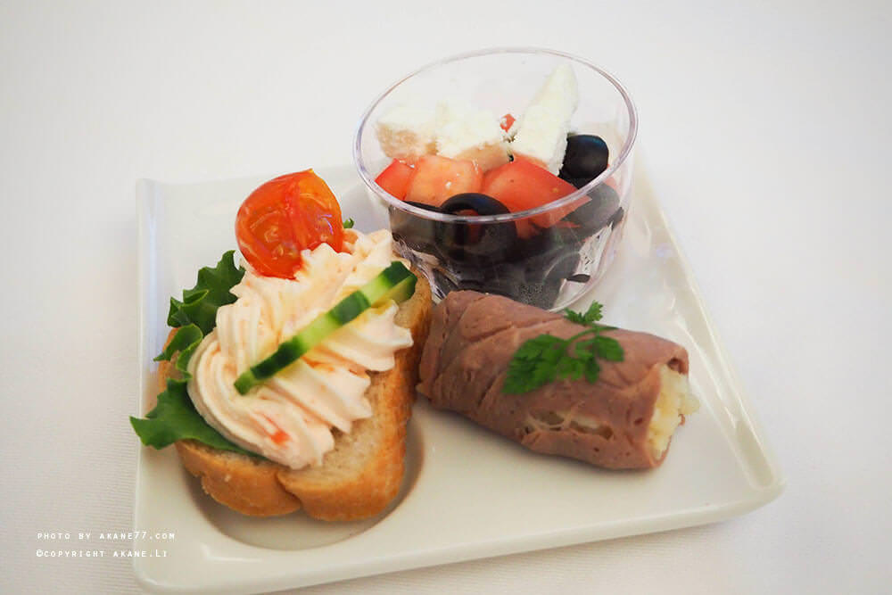 心得分享⎮ANA 全日空航空：加拿大溫哥華(YVR) - 東京羽田(HND)-商務艙飛機餐
