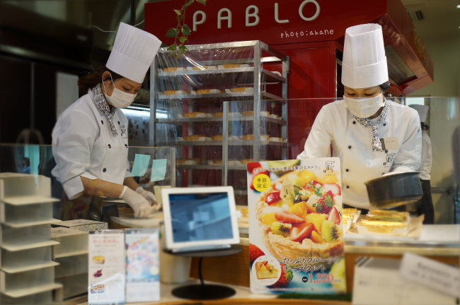 【日本大阪】「Pablo」人氣現烤起司塔 值得等待的美味